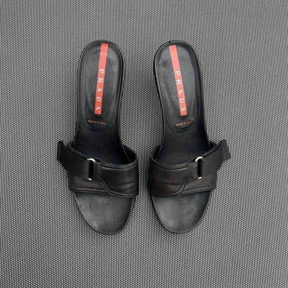 Vintage PRADA SPORT slides with Velcro Strap - Picture 3 of 7